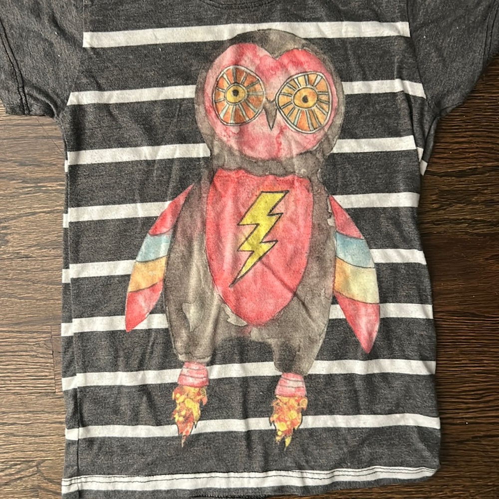 Cool owl tee by La Miniatura